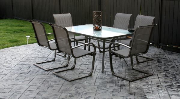 Backyard Concrete Stamping in Redmond